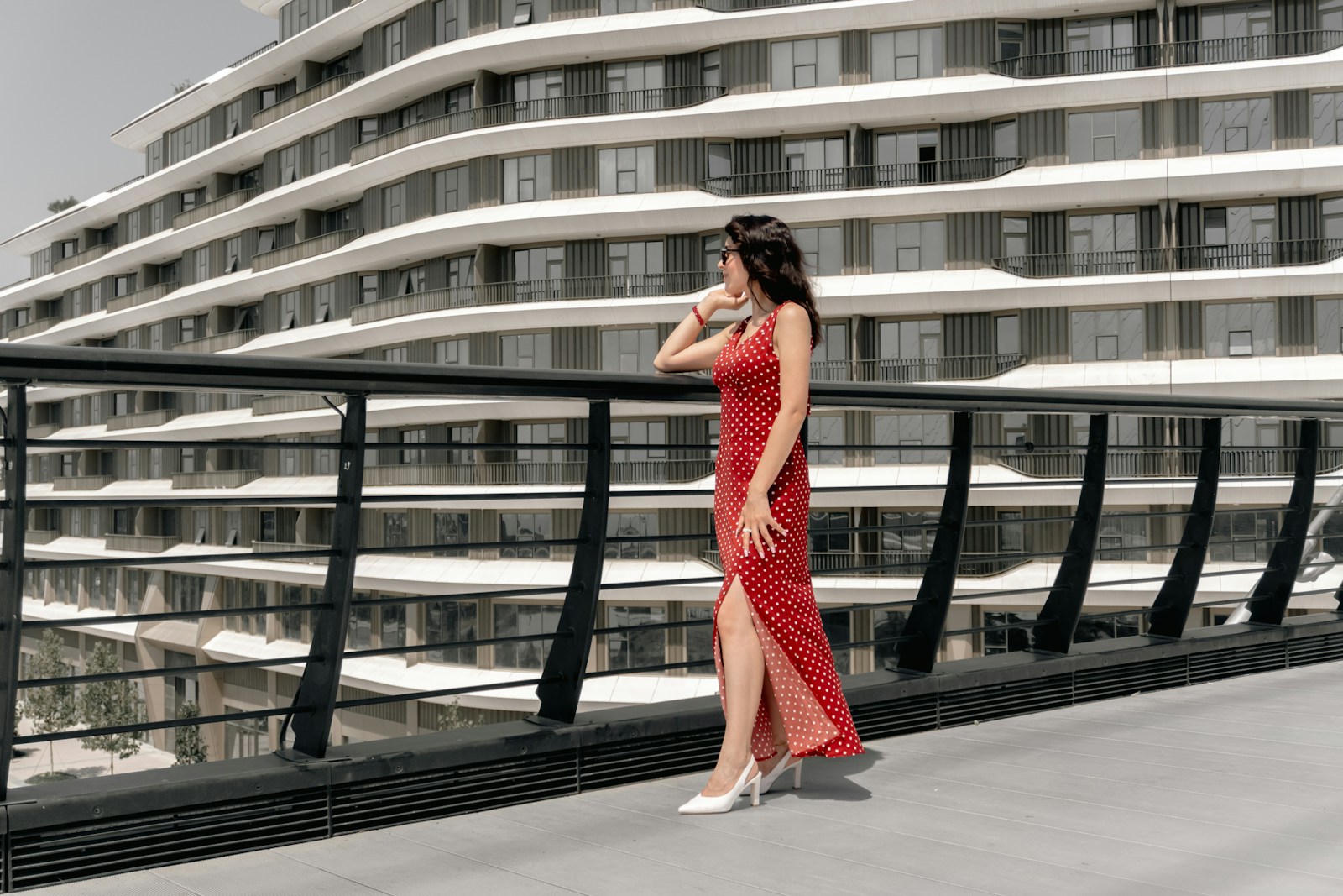 Modern stylish sustainable outfit created with AI fashion planning